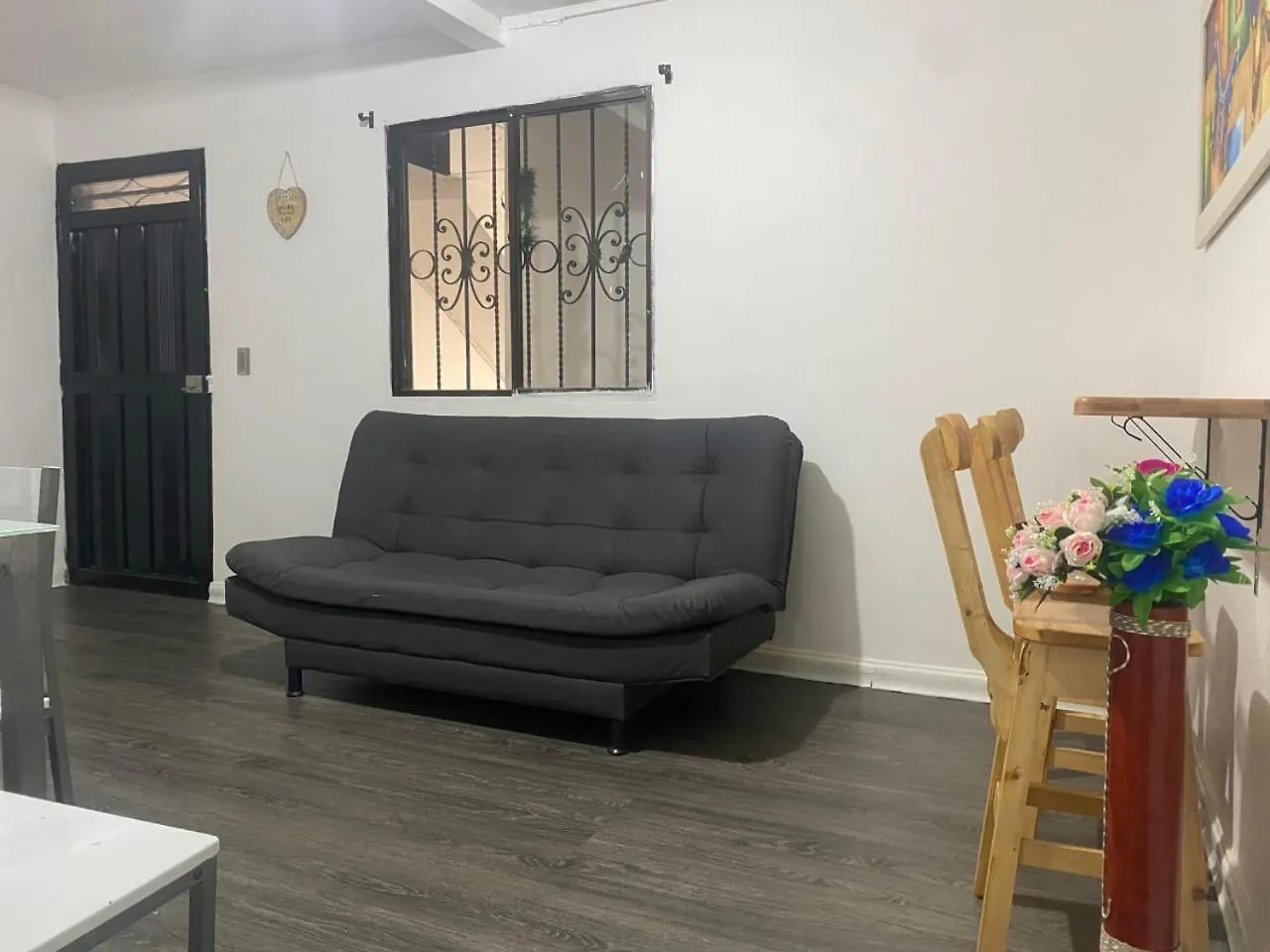 Apartment Apartament E1 Aire Acondicionado 100Mt2, 4 Habtaciones En La Mejor Zona, Laureles Estadio Medellin Colombia