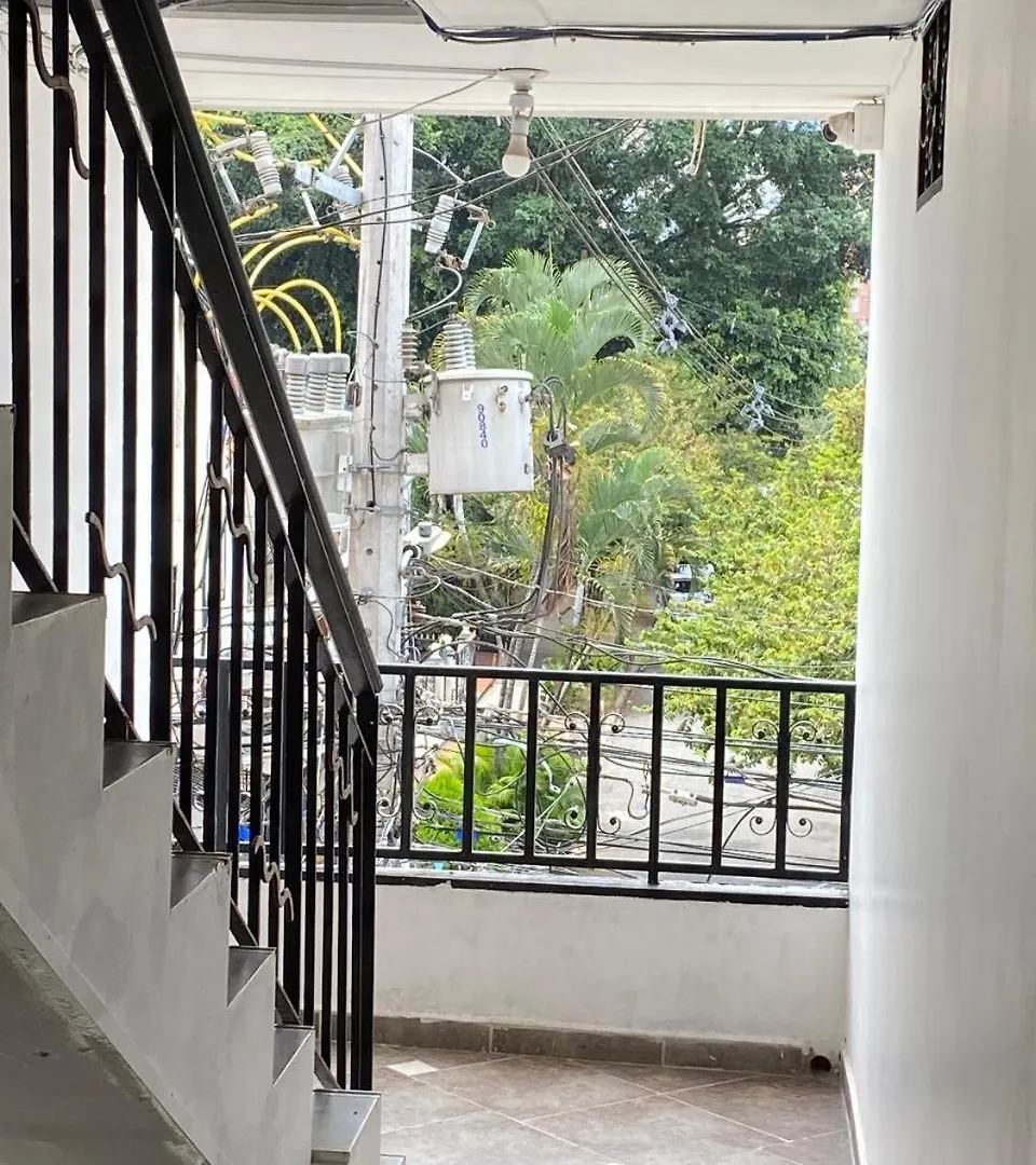 Apartament E1 Aire Acondicionado 100Mt2, 4 Habtaciones En La Mejor Zona, Laureles Estadio Medellin Colombia