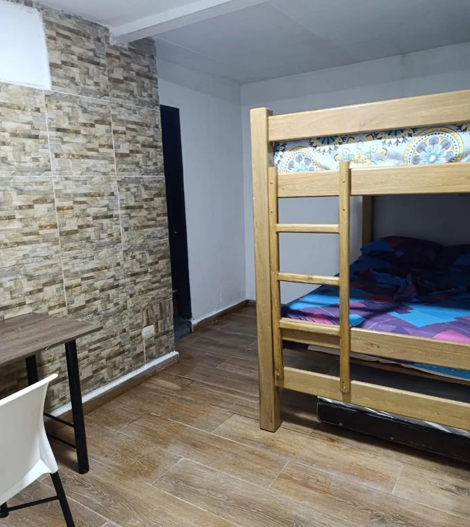Apartament E1 Aire Acondicionado 100Mt2, 4 Habtaciones En La Mejor Zona, Laureles Estadio Medellin