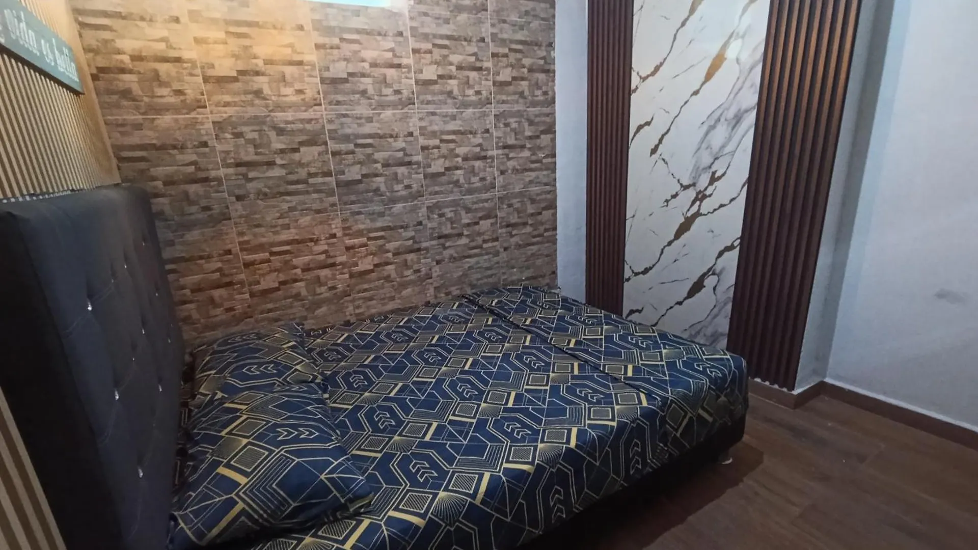 Apartament E1 Aire Acondicionado 100Mt2, 4 Habtaciones En La Mejor Zona, Laureles Estadio Medellin Colombia